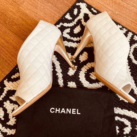 CHANEL Open Toe D'Orsay Booties Heel - Picture 5 of 9